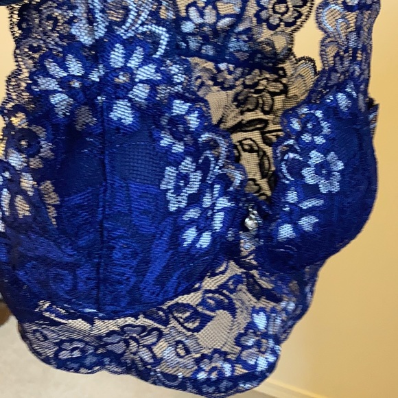 Bra size 32B blue lace NWOT - Picture 3 of 10